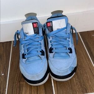 Nike Air Jordan 4 Retro University Blue Sneakers